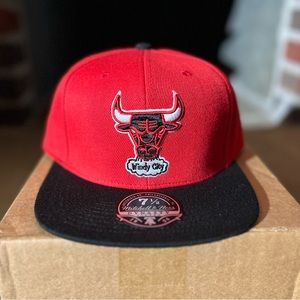 ✨Mitchell & Ness Chicago Bulls✨